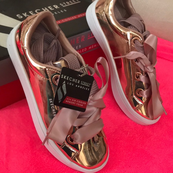 sketchers with bling